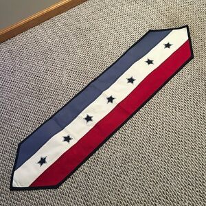 Patriotic tablerunner. Heavy material.from Kohls Smoke free pet free home